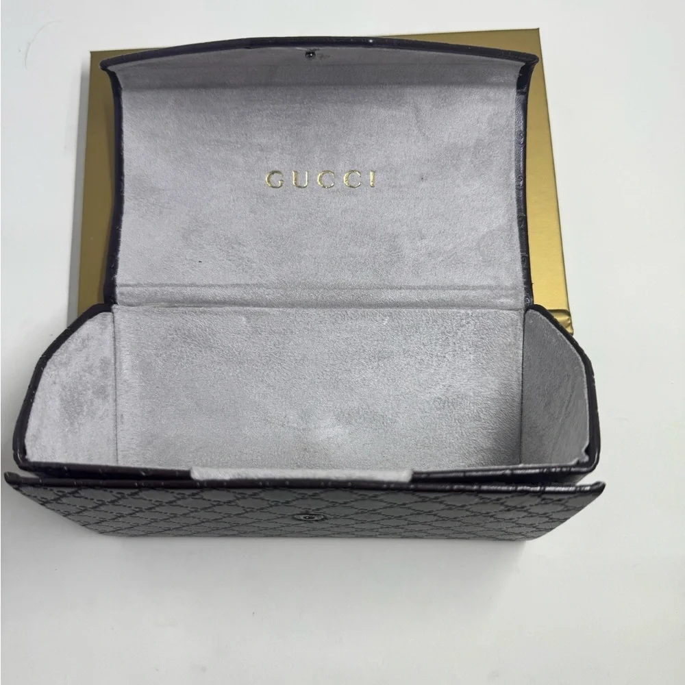 Gucci Black& Blue GUCCI Acetate Sunglasses - Picture 15 of 16